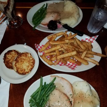 Frank's Diner - Turkey dinner, split in 2 - Diners Near Me - Spokane, Washington