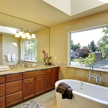 The Alhadeff Group - A custom home we built for a client in the Wedgewood neighborhood in Seattle. - General Contractors Near Me - Seattle, Washington The Alhadeff Group - A custom home we built for a client in the Wedgewood neighborhood in Seattle. - General Contractors Near Me - Seattle, Washington