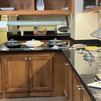 Hyatt Place Memphis/Primacy Parkway - Milk in shelf - Hotels Near Me - Memphis, Tennessee