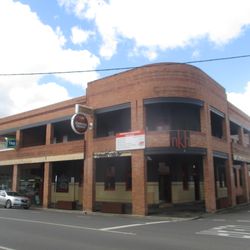 Newmarket Hotel - Outside