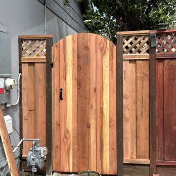 Better Fences - 8ft high round top gate - Fences & Gates Near Me Better Fences - 8ft high round top gate - Fences & Gates Near Me