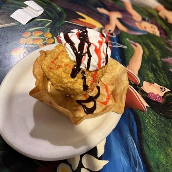El Tapatio - Fried ice cream - Mexican Near Me - Page, Arizona