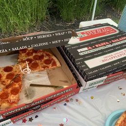 Pepperoni pizza