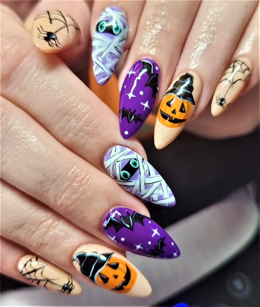 O's Knockout Nails Logo