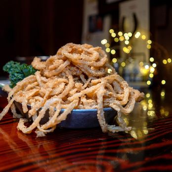 Cattlemens - tumbleweed onion $14 - Seafood Near Me - Dixon, California