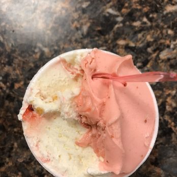 Oriens Cafe - Strawberry gelato and cheesecake gelato - Italian Near Me - Rochester, New York Oriens Cafe - Strawberry gelato and cheesecake gelato - Italian Near Me - Rochester, New York