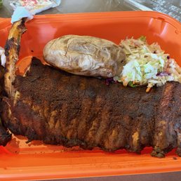 Full rack of scrawny ribs with barely any meat :(