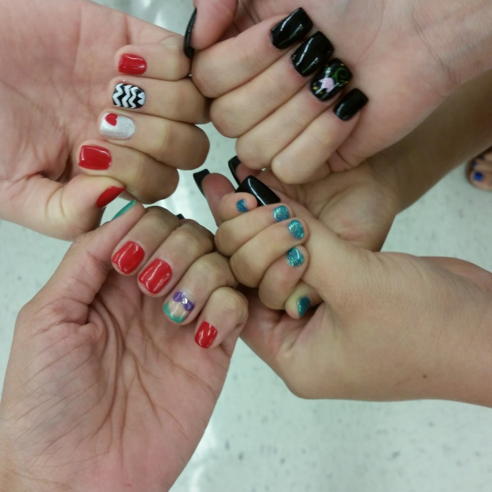 Silver Nails - My friends and I got our nails done to go with out halloween costume, aren't they lovely! - Nail Salons Near Me - Rancho Cucamonga, California Silver Nails - My friends and I got our nails done to go with out halloween costume, aren't they lovely! - Nail Salons Near Me - Rancho Cucamonga, California