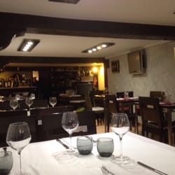 Asubio - Comedor en la parte de arriba