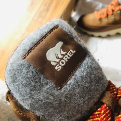 Worn out tongue of the boot