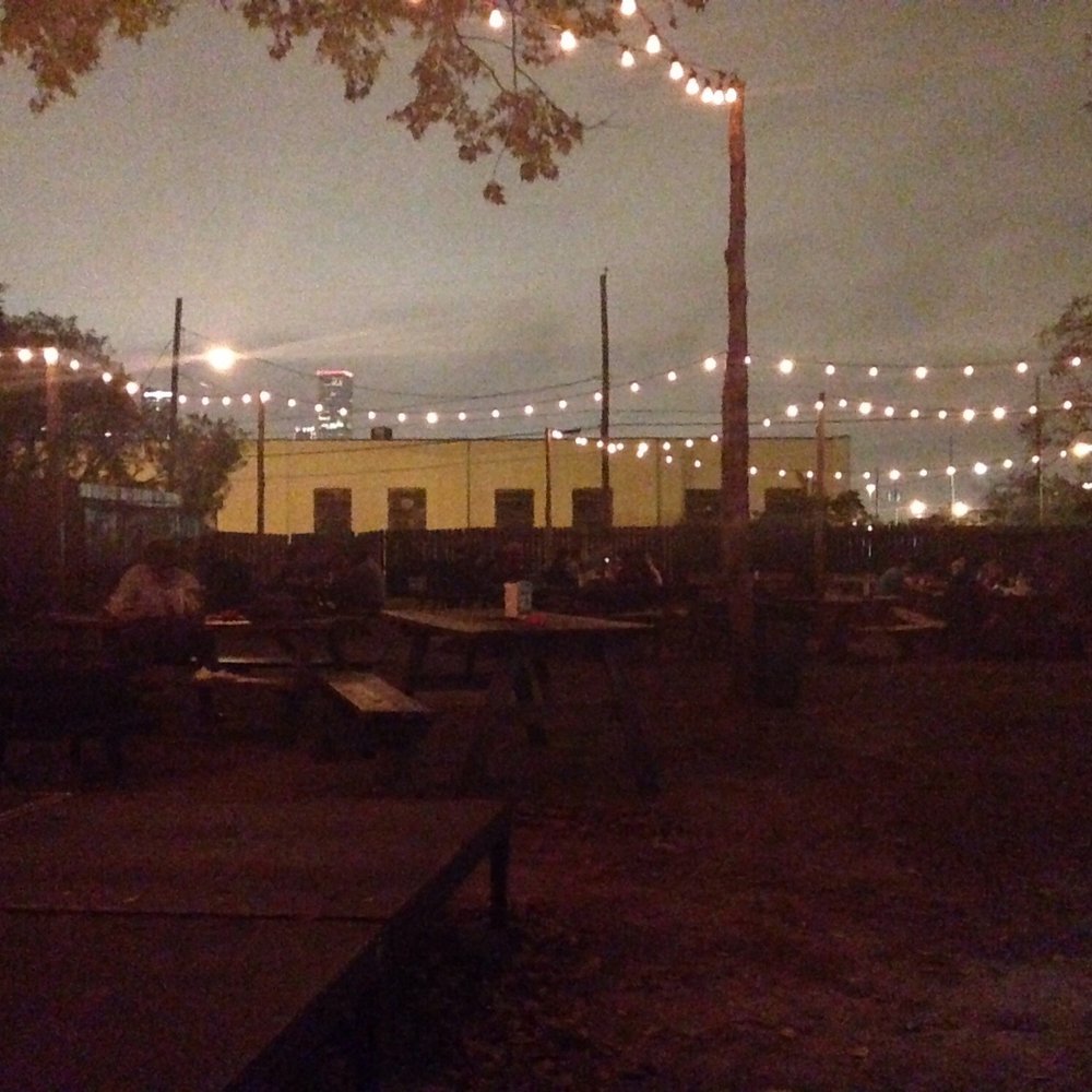 Moon Tower - Dive Bars Near Me - Houston, Texas Moon Tower - Dive Bars Near Me - Houston, Texas