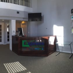 Express Computer Service - Parking and Entrance is located in the back.