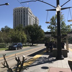 UTA TRAX Courthouse Station