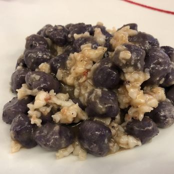 Al Capitello - purple gnocchi with shrimp ragut.....yes - Seafood Near Me - Chioggia, VE