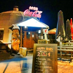 IGLOO bar & restaurant & pizzeria