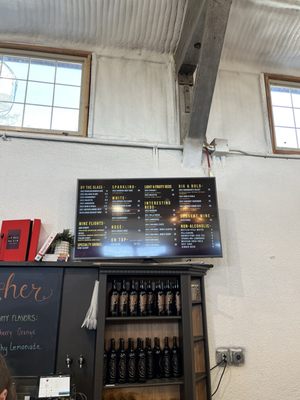 Christopher Cellars by null