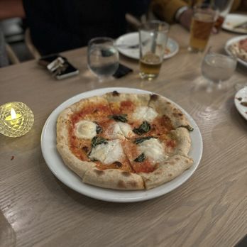 Oliver's Trattoria - Margherita - Italian Near Me - Irvine, California Oliver's Trattoria - Margherita - Italian Near Me - Irvine, California