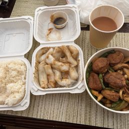 Mix Sauce Rice Roll