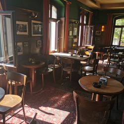 Killiwilly Irish Pub