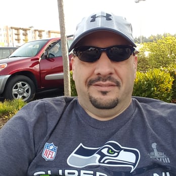 Seahawks 12k Run 2014 - It's 2015 but I'm checking in anyhow - Races & Competitions Near Me - Renton, Washington Seahawks 12k Run 2014 - It's 2015 but I'm checking in anyhow - Races & Competitions Near Me - Renton, Washington