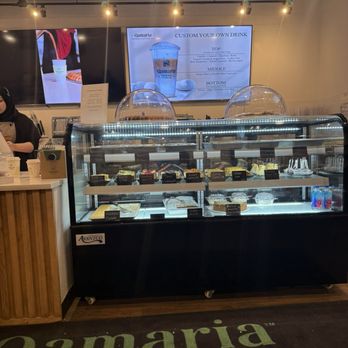 Qamaria Yemeni Coffee - Coffee & Tea Near Me - Aurora, Illinois Qamaria Yemeni Coffee - Coffee & Tea Near Me - Aurora, Illinois