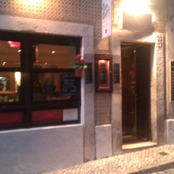 Pátio do Bairro - Fachada do Pátio do Bairro. - Portuguese Near Me - Lisbon, 11 Pátio do Bairro - Fachada do Pátio do Bairro. - Portuguese Near Me - Lisbon, 11