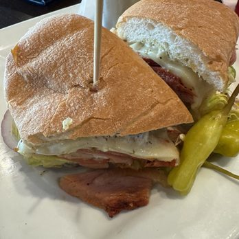 Lakewood Tavern - The Sicilians - Gluten-Free Near Me - Lake Elmo, Minnesota Lakewood Tavern - The Sicilians - Gluten-Free Near Me - Lake Elmo, Minnesota