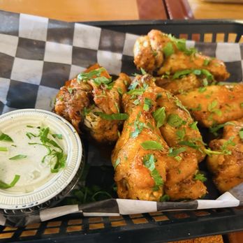 Thunderbird Pies - Pizza & Wings Deal - MONDAY SPECIAL - Pizza Near Me - Dallas, Texas Thunderbird Pies - Pizza & Wings Deal - MONDAY SPECIAL - Pizza Near Me - Dallas, Texas