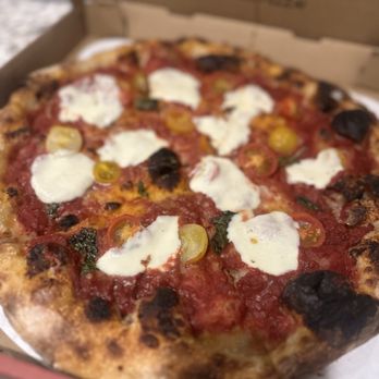 Old School Pizzeria - Regular Regina Margherita - Pizza Near Me - Las Vegas, Nevada
