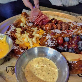 Topgolf - Pretzel - New American Near Me - Edison, New Jersey