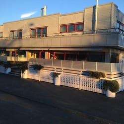 Tønsberg Pizza - Utsiden, med inngang fra Valløveien