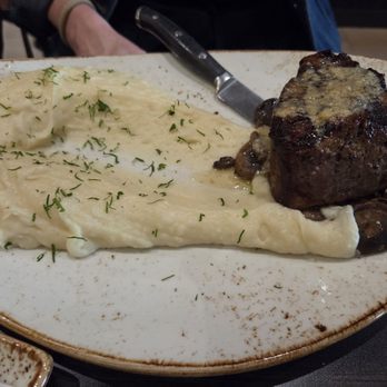 Bistro 120 - New American Near Me - Oakdale, California Bistro 120 - New American Near Me - Oakdale, California