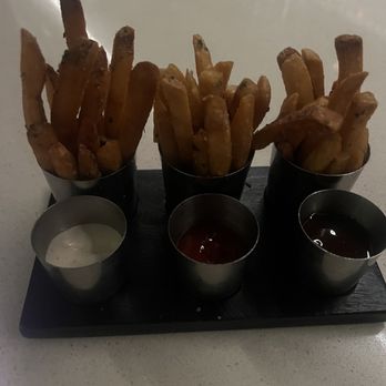 Stripsteak - Steakhouses Near Me - Honolulu, Hawaii