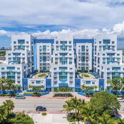 VM Real Estate Services - Just sold! This beautiful 2 bed/2 bath Penthouse unit with unobstructed direct ocean views!