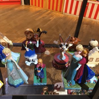 Christmas and city - Frozen figurines... also a Bugs Bunny - Christmas Trees Near Me - Boston, Massachusetts