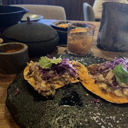 Tostadas de Arrachera y Margarita de Tamarindo con Tajin. Tostadas de Arrachera y Margarita de Tamarindo con Tajin.