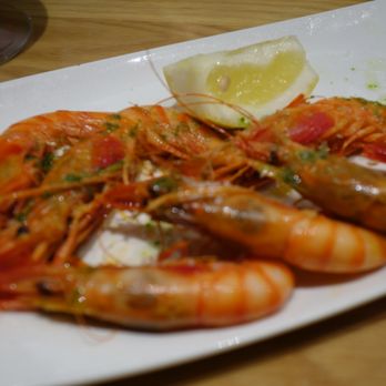 Vinitus - Grilled shrimp - Tapas Bars Near Me - Barcelona, B Vinitus - Grilled shrimp - Tapas Bars Near Me - Barcelona, B
