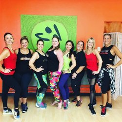The n'Caliente family of instructors
