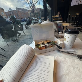 Under Pressure Coffee - Coffee & Tea Near Me - Astoria, New York