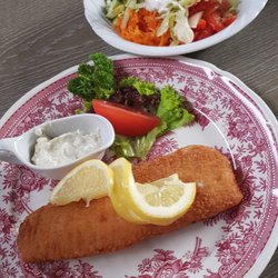 Bräuhaus Ummendorf - Fisch und Zwieblrostbraten
