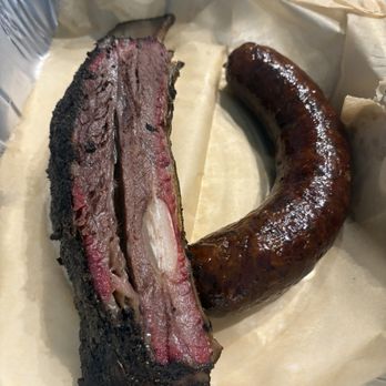 Bark Barbecue - Huge beef rib and longanisa - Barbeque Near Me - Brooklyn, New York