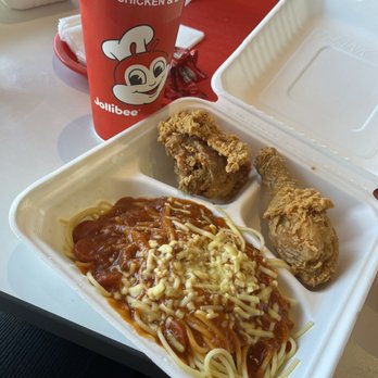Jollibee - 2 piece Chickenjoy & Jolly Spaghetti - Fast Food Near Me - Daly City, California