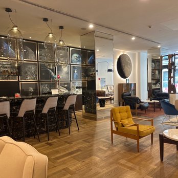 H10 Cubik - Downstairs bar - Hotels Near Me - Barcelona, B