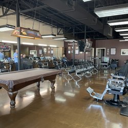 Danny's Barber Shop - Danny's