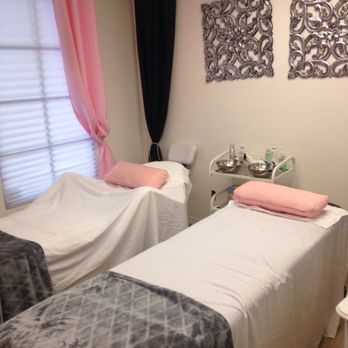 Pampered Beauty Bar - Treatment rooms - Waxing Near Me - Chino, California