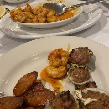 Spanish Tavern - Chorizo,  Shrimp in Garlic and oil and Clams Casino. - Spanish Near Me - Newark, New Jersey