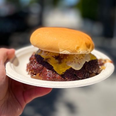 Goldburger Highland Park by null