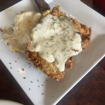 602 on Main - Chicken fried steak - Cocktail Bars Near Me - Bastrop, Texas