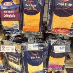 Hy-Vee - Moldy cheese