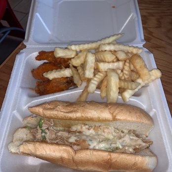 Top Wings and Deli - Chicken philly, 5 medium wings and fries with ranch - Chicken Wings Near Me - Suwanee, Georgia Top Wings and Deli - Chicken philly, 5 medium wings and fries with ranch - Chicken Wings Near Me - Suwanee, Georgia